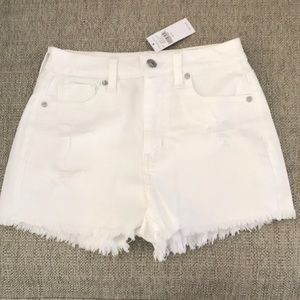 NWT American Eagle mom shorts 00!